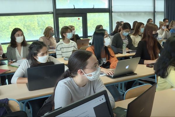 L'ESTHUA est une école qui propose une formation aux métiers du Tourisme à Angers