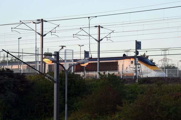 Gare de Calais-Frethun.