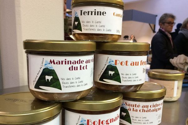 Des agriculteurs se sont lancés dans un projet de transformation de viande en plats cuisinés Made in Cantal.