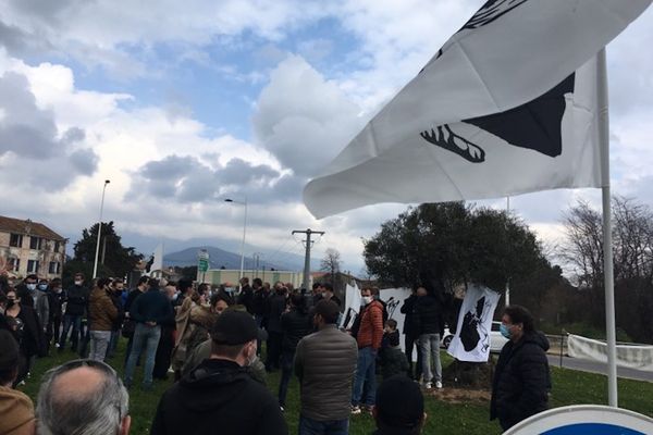 Une manifestation de soutien au militant nationaliste Félix Benedetti était organisé à Arena-Vescovato, ce samedi 6 mars.