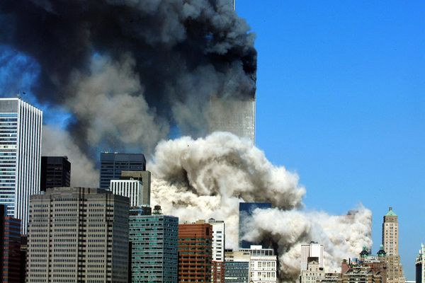 Deux avions percutent les tours du World Trade Center, 11 septembre 2001