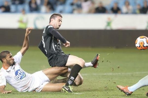 27/09/13 - CA Bastia/Laval, le but d'égalisation de Romain Pastorelli pour la formation corse