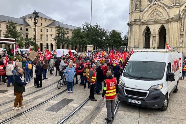 Entre 300 et 400 personnes ont répondu à l'appel à mobilisation de la CGT à Orléans (Loiret)