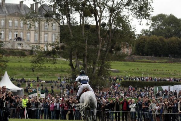 Le concours complet au haras du Pin le 30 août 2014, épreuve de cross country, pendant les jeux équestres mondiaux.  