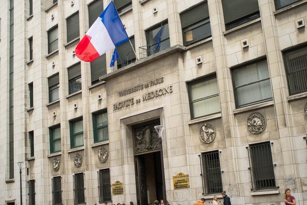 Le centre de soins, installé au sein de l'Université Paris-Descartes, soignera gratuitement les étudiants.