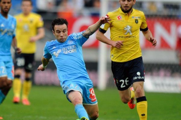 Mathieu Valbuena est encore en contrat avec l'OM jusqu'en 2017.