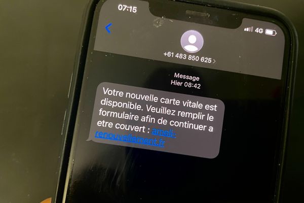 De nombreux messages, courriers sont envoyés pour tenter de voler les coordonnées des patients via une arnaque à la carte vitale.