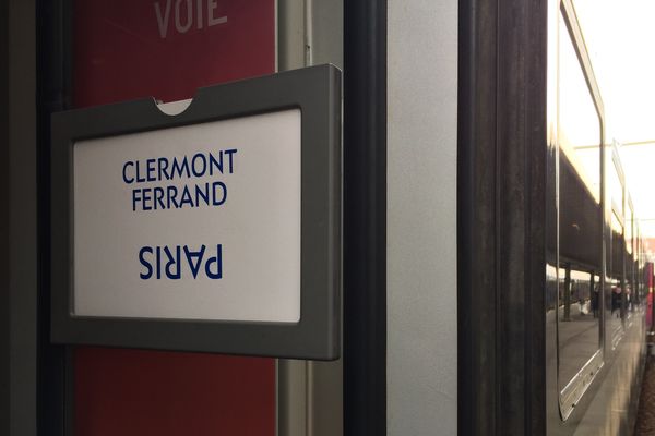 12 heures de trajet pour les passagers du  train Paris-Clermont Ferrand du mardi 16 mai. 