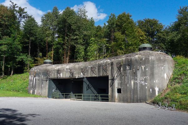 Dans les galeries du Fort de Schoenenbourg dans le Bas-Rhin, il ne fait jamais plus de 13 degrés.