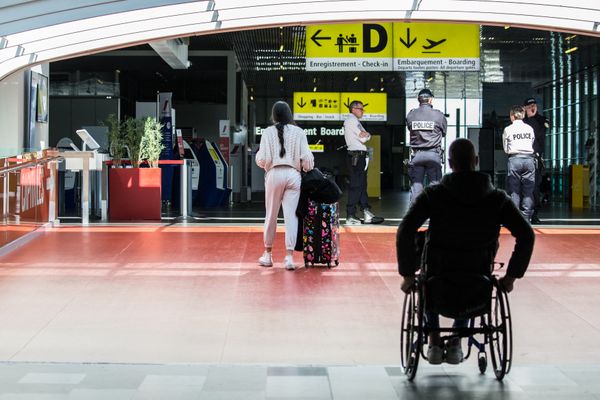 Marie-Bernadette s'est vu refusé l'accès à bord l'avion Easy Jet à cause de son handicap