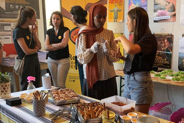 Nibras a fait découvrir des spécialités éthiopiennes aux Dijonnais à l'occasion du Refugee Food festival.