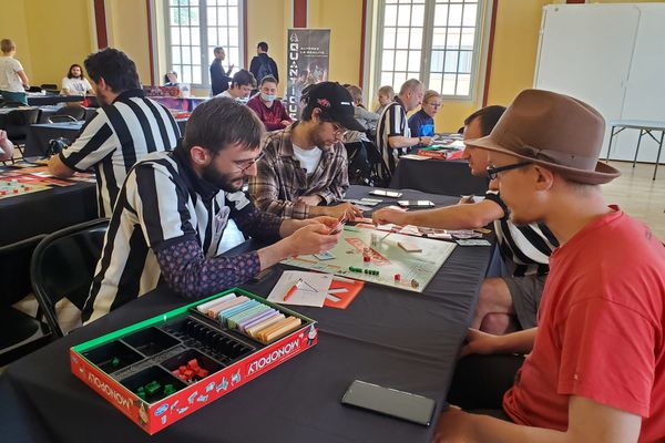 Les championnats de France de Monopoly avaient lieux ce week-end à Menton