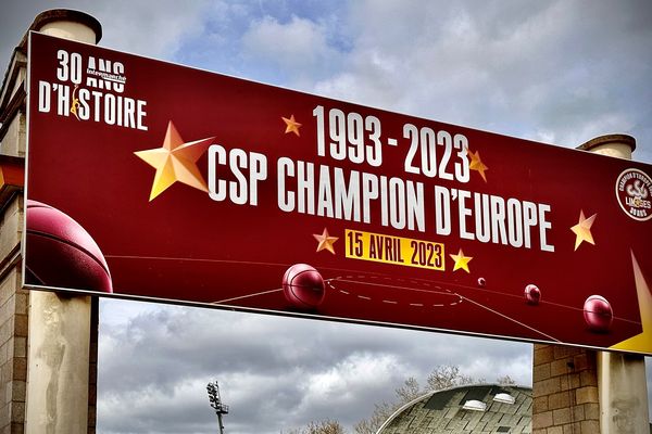 15 avril 1993 - 15 avril 2023 : le CSP Limoges célèbre ce samedi un très bel anniversaire : la Coupe d’Europe des clubs champions, un sacre dont les fans de basket se souviennent encore avec émotion.