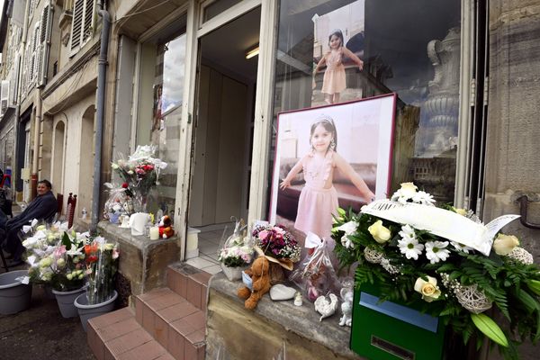 Mardi 11 juin 2024, s’ouvre le procès du meurtre de la petite Rose-Izabela, une fillette de 5 ans assassinée l'an passé à Rambervillers (Vosges).