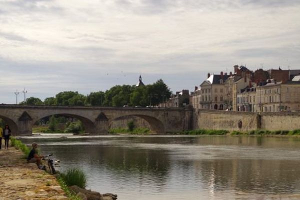 Orléans vue du duit. Août 2016