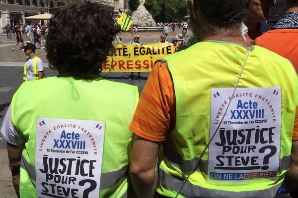 Rassemblement en hommage à Steve Maia Caniço à Montpellier, le 3 août.