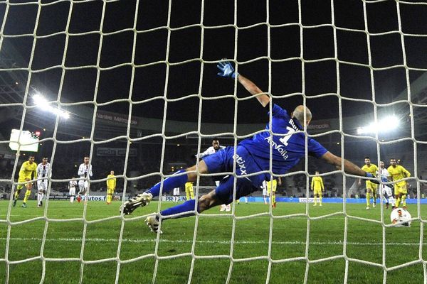 Rémy Riou face à l'OL le 30 novembre 2016