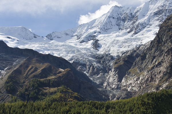 Le glacier de Fee, sur les hauteurs de la station de Saas-Fee (Suisse), le 21 août 2014.