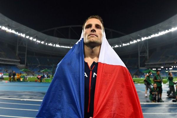 La déception à Rio pour Renaud Lavillenie qui n'a pas réussi à conserver son titre de champion olympique.