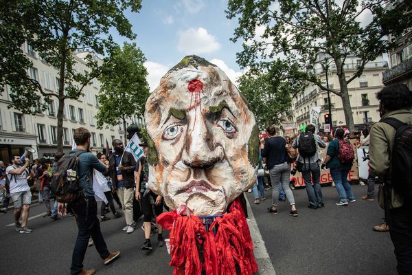 Manifestation pour la défense des fonctionnaires le 22 mai à Paris.