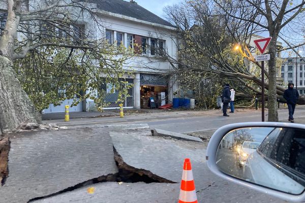 Au lendemain de la tempête Caetano toujours des perturbations en Loire-Atlantique et en Vendée ce vendredi 22 novembre.