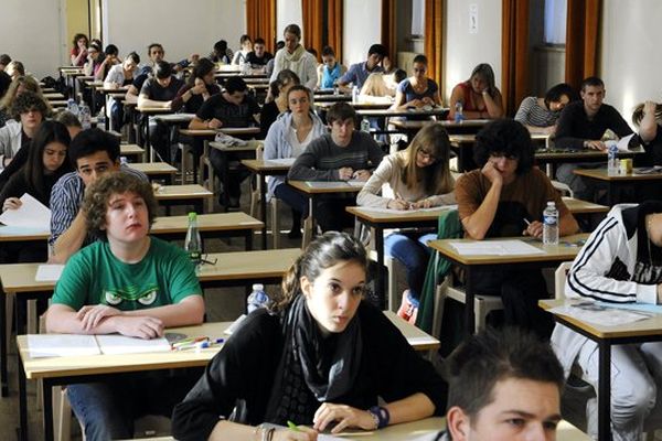 5 689 lycéens sont inscrits au bac 2013 dans l'Académie de Limoges (illustration)