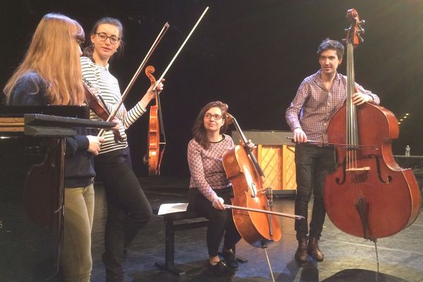 Les jeunes pousses artistiques de l'Opéra de Paris.