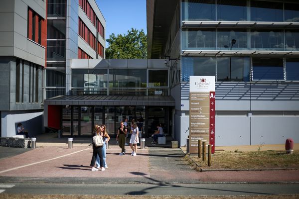 L'entrée de l'UFR de droit de l'université de Poitiers, le 3 septembre 2021 (Archives).