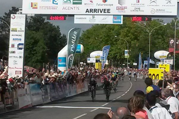 Trentin s'impose au sprint lors de l'ultime étape du TPC.