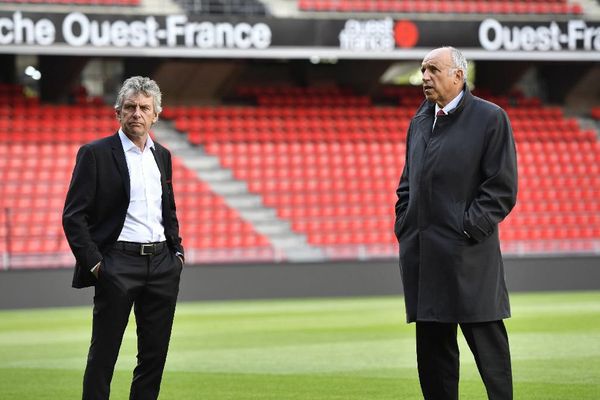 Christian Gourcuff et René Ruello, au mois de septembre lors de la photo officiel du club