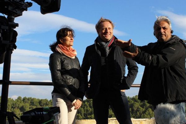 Anne-Sophie Mandrou, Fabrice Goll et Daniel Call sur le tournage d'Enquêtes de régions sur les enjeux du changement climatique