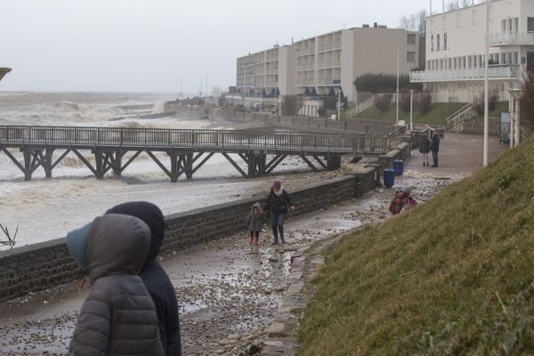 Deux forts coups de vent sont attendus en Normandie jeudi 5 décembre et vendredi 6 décembre 2024.