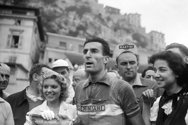 Parmi le palmarès de Raphaël Géminiani, le titre de champion de France, décroché en 1953.