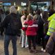 Aux heures de pointe, les bus de remplacement sont pris d'assaut par les usagers à Strasbourg.