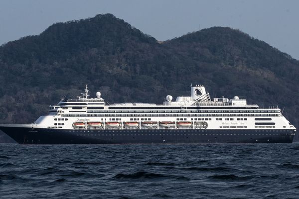 Le Zaandam, au large du Panama le 28 mars.