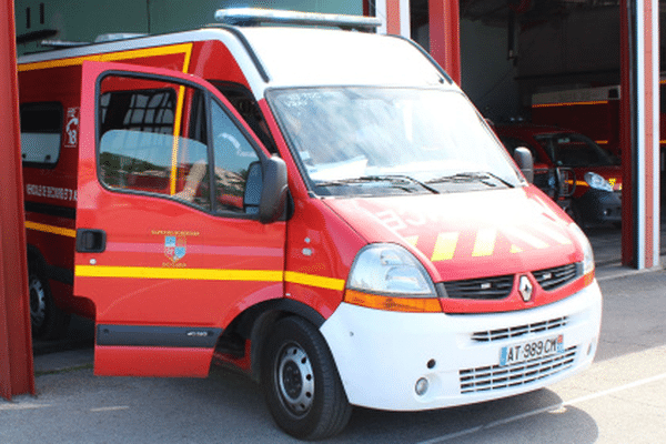 Un véhicule de sapeurs-pompiers du Gard.