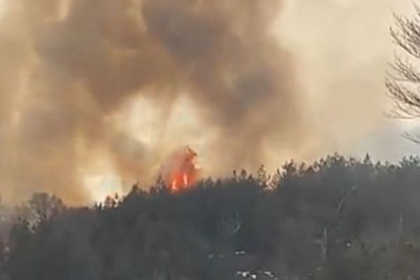 l'incendie du plateau du Cuscionu a mobilisé plus de trente pompiers.