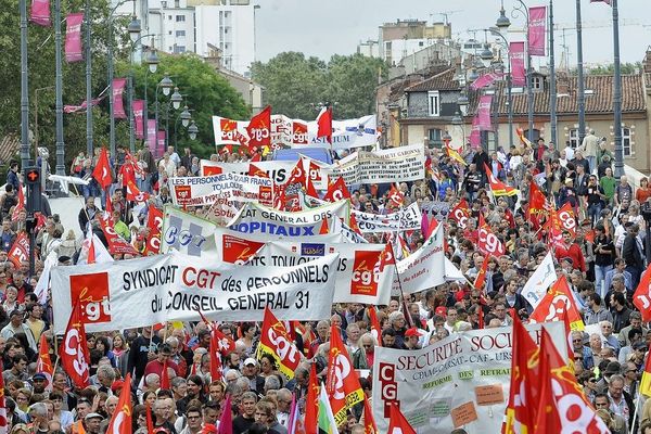 Plusieurs milliers de personnes ont défilé le 10 septembre dernier contre la réforme des retraites et pour les salaires