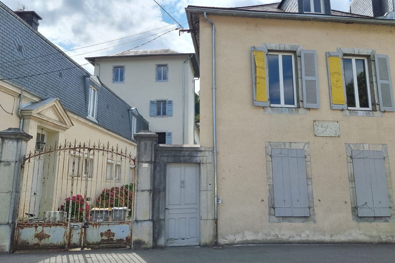 Hautes-Pyrénées : une école Steiner définitivement fermée par lacadémie de  Toulouse