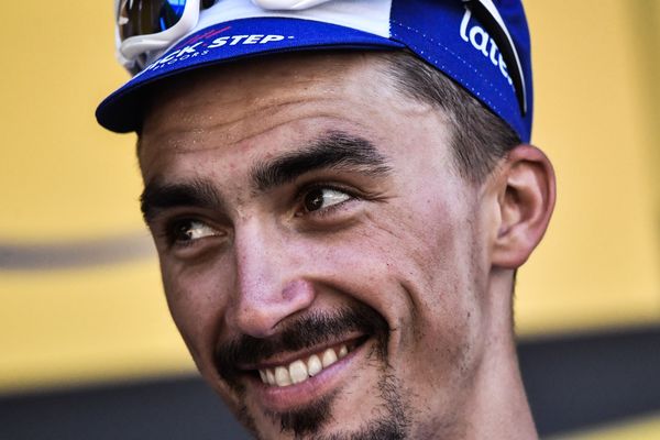 L’Auvergnat Julian Alaphilippe (Quick-Step) a enlevé au sprint la 3e étape du Tour de Grande-Bretagne, courue mardi 4 septembre autour de Bristol sur 128 km.