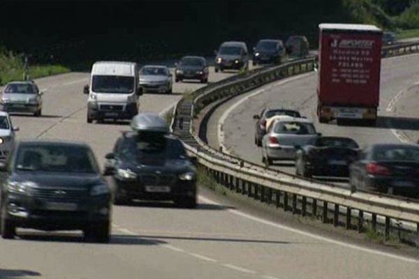 La circulation sur l'autoroute A20 est fluide mais chargée. Prudence si vous devez prendre la route.