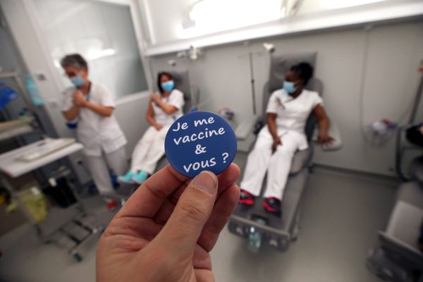 La vaccination anti-Covid démarre à l'hôpital Nord Franche-Comté (HNFC) de Trévenans le 8 janvier 2021