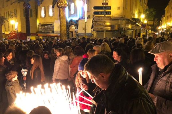 Comme chaque 17 mars au soir, c'est le début des festivités autour de la Madunnuccia, la sainte patronne d'Ajaccio. 