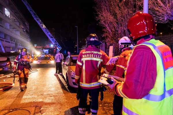 Une vingtaine de personnes ont été évacuées le temps de l'intervention qui a durée 4 heures.