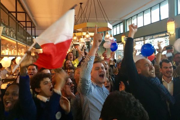 Plus de 80 personnes ont participé à la soirée électorale au Café Bâle 