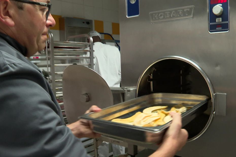 This college restaurant hunts down litter and even uses peels in its dishes