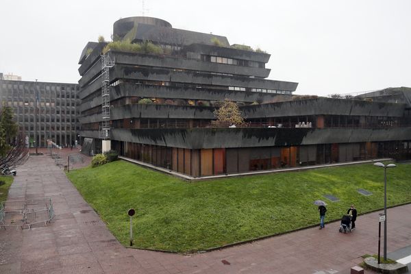 5 villes de Seine-Saint-Denis poursuivies en justice par la préfecture de Bobigny.