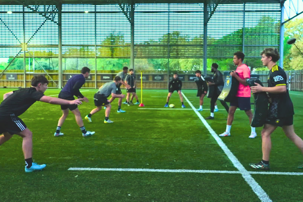 Les jeunes du Stade Rochelais à l'entraînement. Peu rejoindront les pros à la sortie.