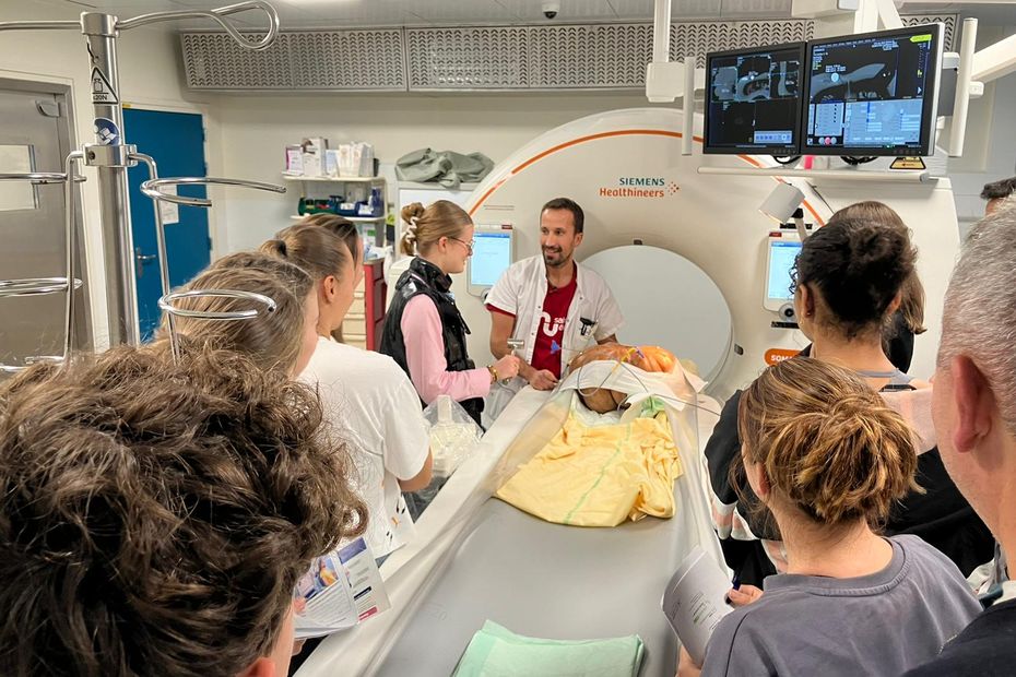 VIDEO. Become a caregiver for a day, positive results for the open day at Saint-Etienne hospital