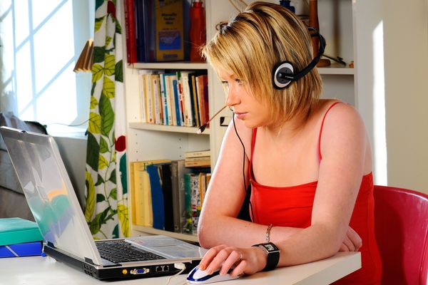 Concilier télétravail et moments de détente sur son lieu de vacances.